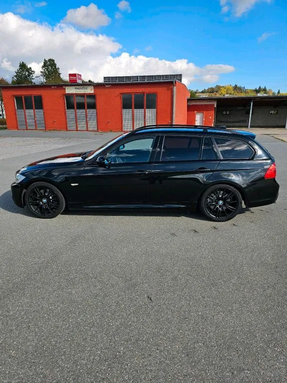 BMW 325