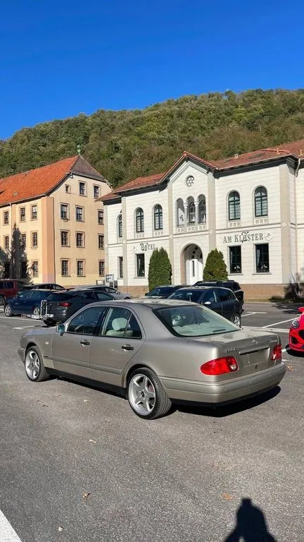 Mercedes-Benz CE 280