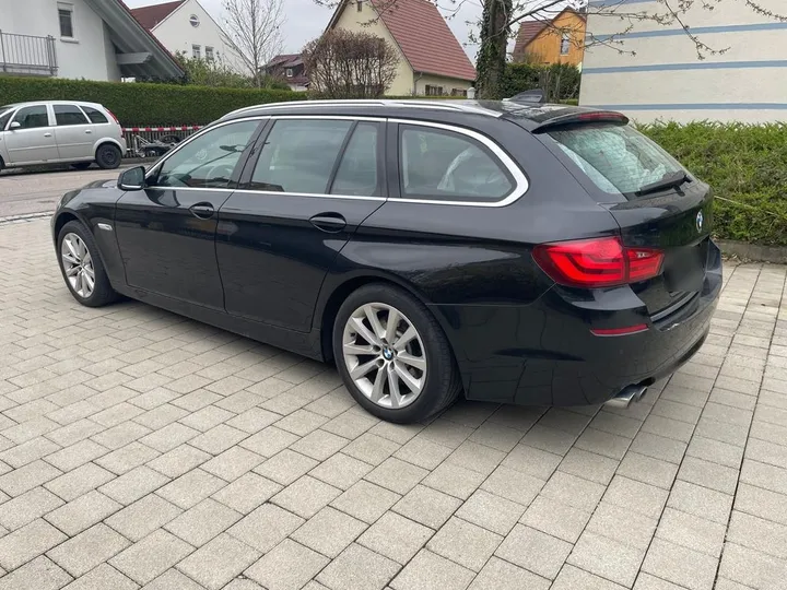 BMW 530