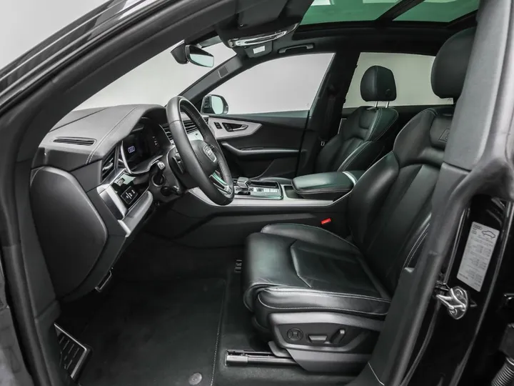 Audi SQ8