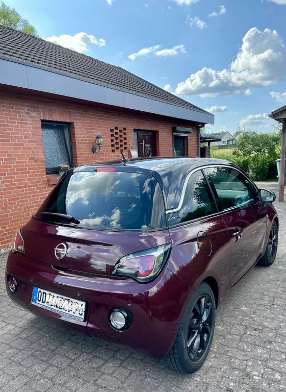 Opel Adam