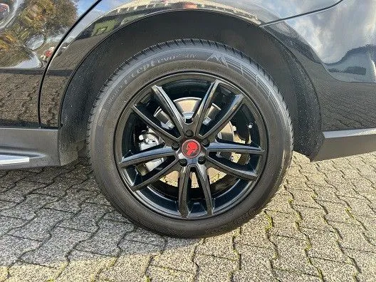 Mercedes-Benz ML 400