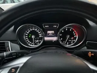 Mercedes-Benz ML 400