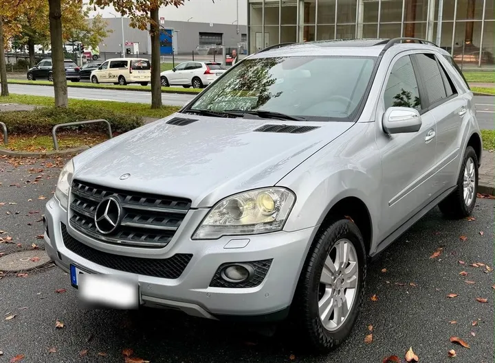 Mercedes-Benz ML 350