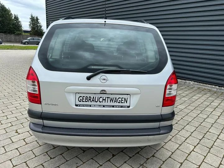 Opel Zafira