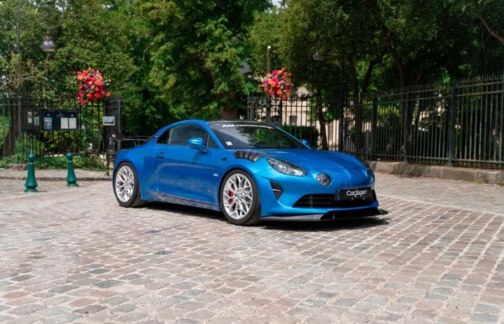 Alpine A110