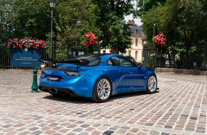 Alpine A110