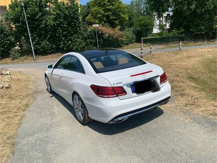 Mercedes-Benz E 400