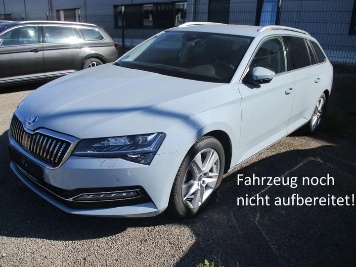 Škoda Superb