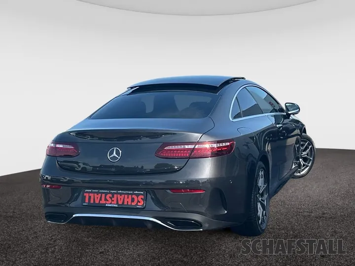 Mercedes-Benz E 400
