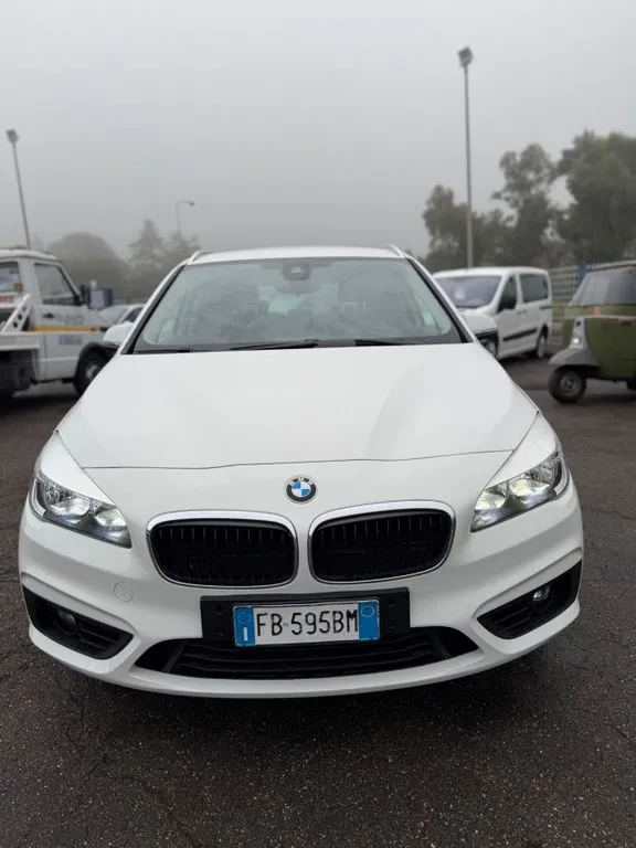 BMW 218