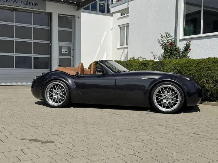 Wiesmann MF 4