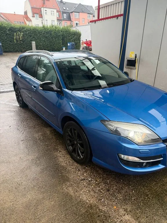 Renault Laguna