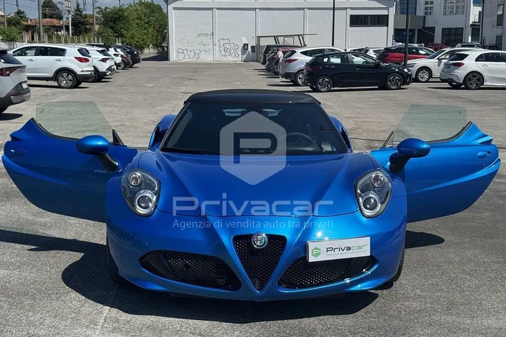 Alfa Romeo 4C