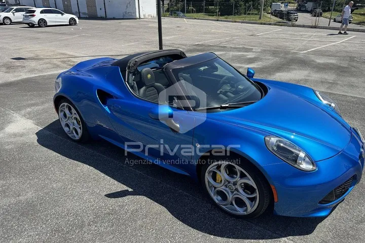 Alfa Romeo 4C