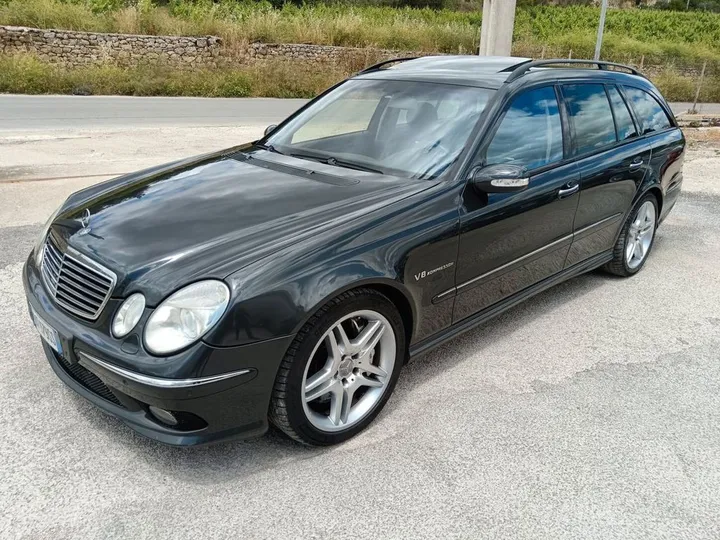 Mercedes-Benz E 55 AMG