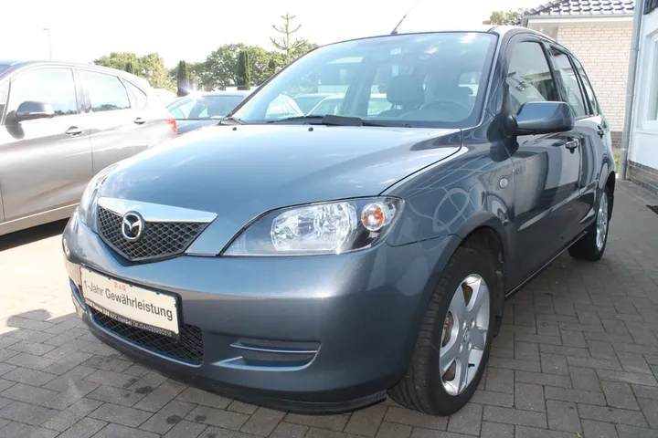 Mazda 2