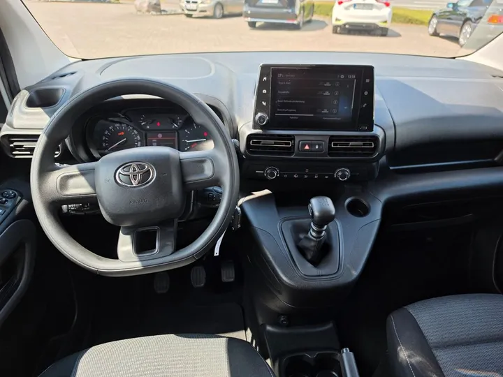 Toyota Proace City (Verso)