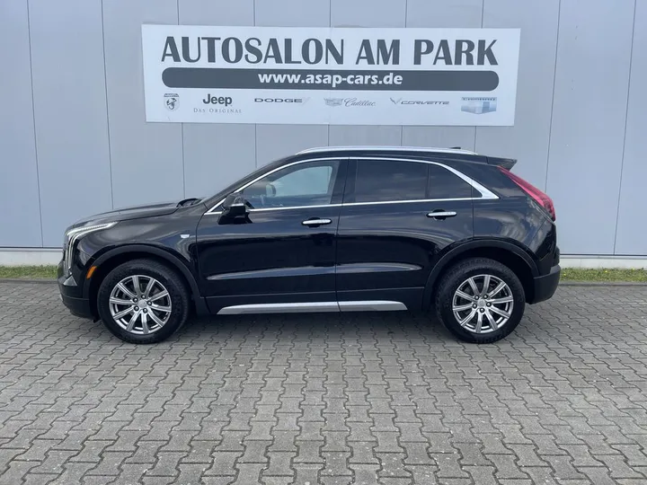 Cadillac XT4