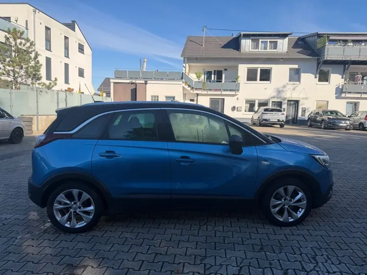 Opel Crossland (X)