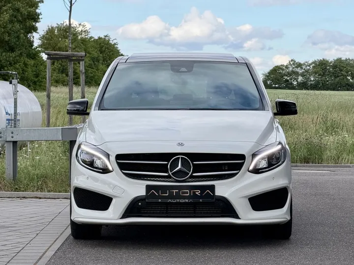 Mercedes-Benz B 200