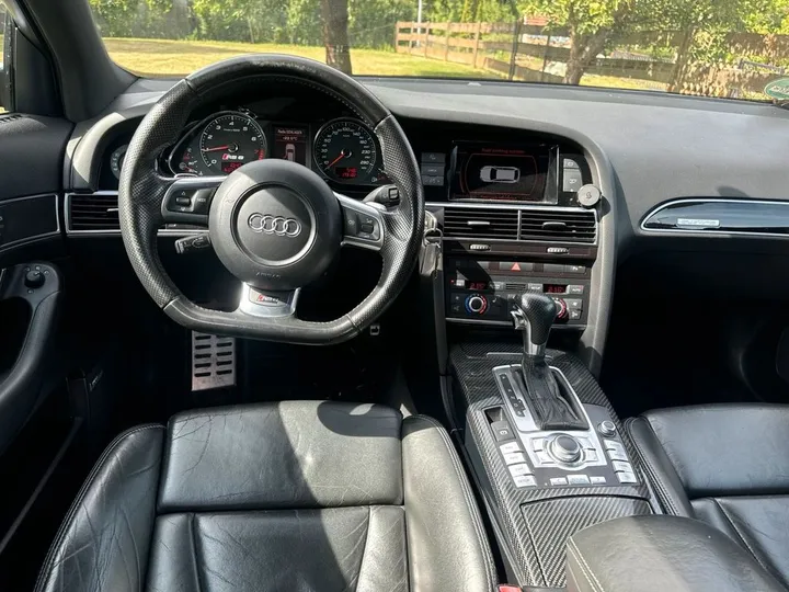Audi RS6