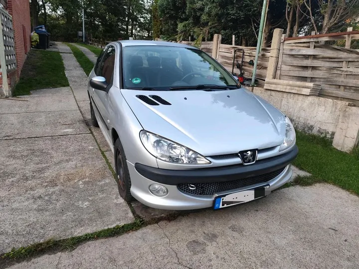 Peugeot 206