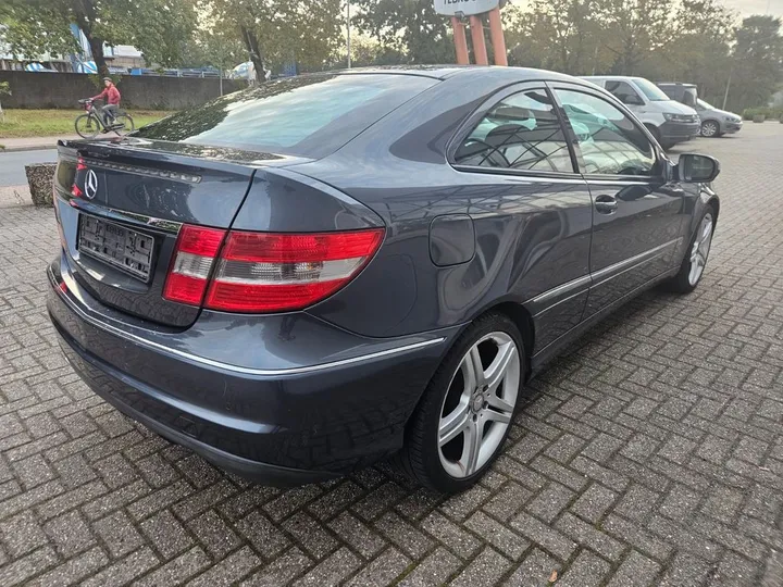 Mercedes-Benz CLC 180