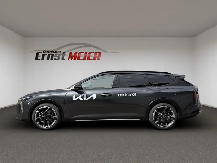 Kia K4