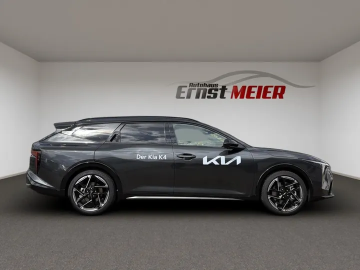 Kia K4