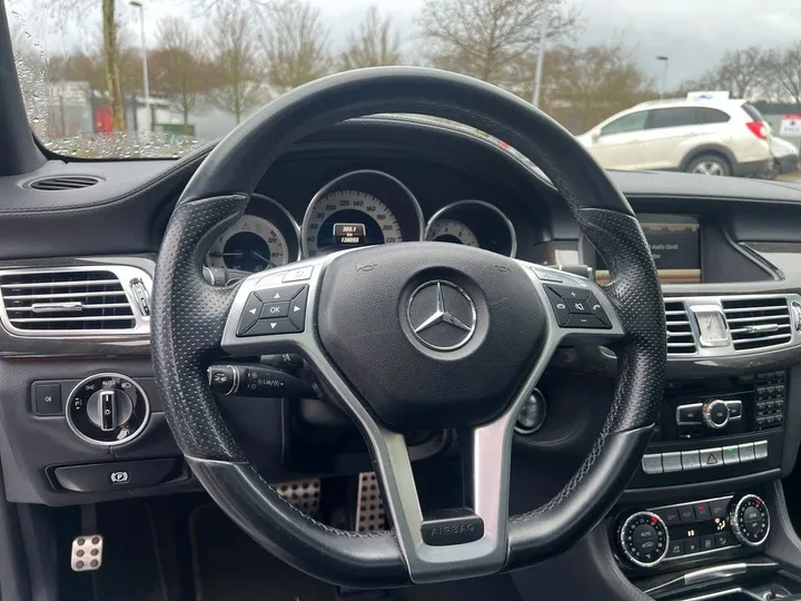 Mercedes-Benz CLS 500