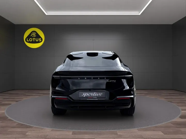 Lotus Eletre
