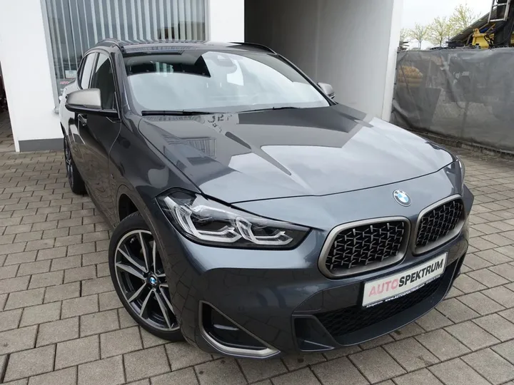BMW X2