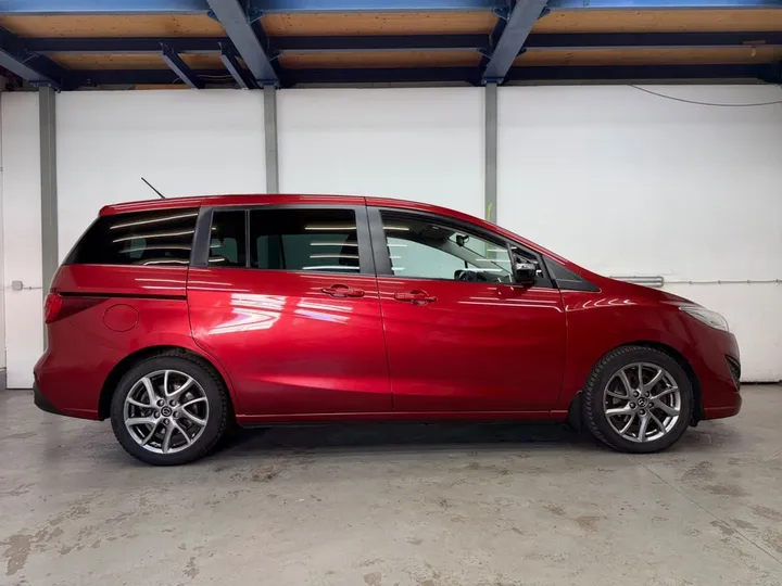 Mazda 5