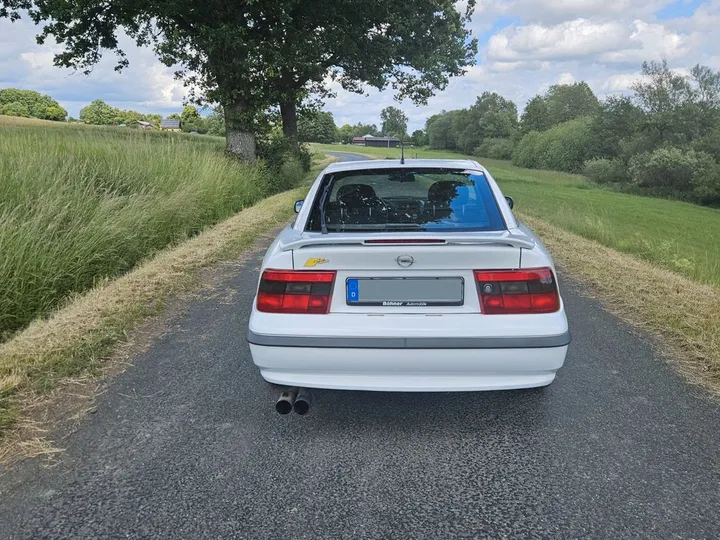 Opel Calibra