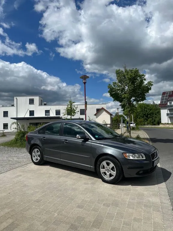 Volvo S40