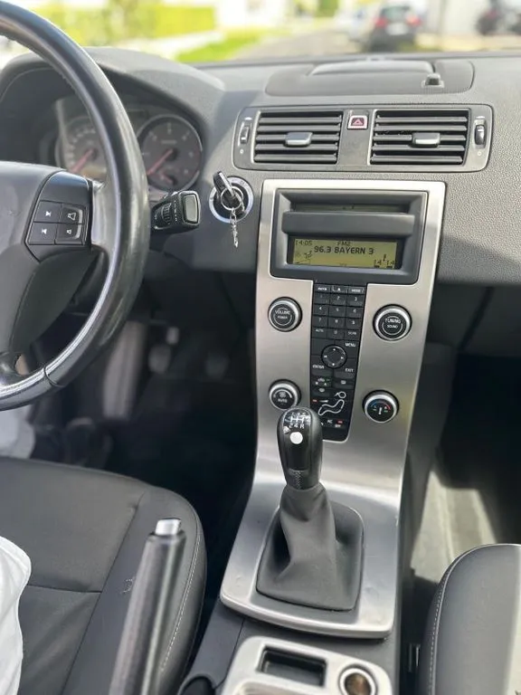 Volvo S40