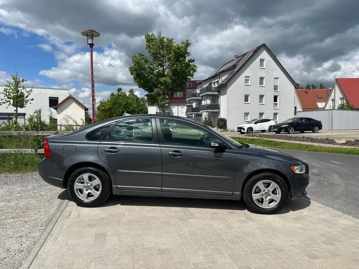 Volvo S40