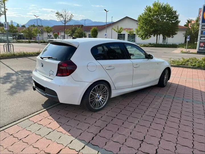 BMW 130