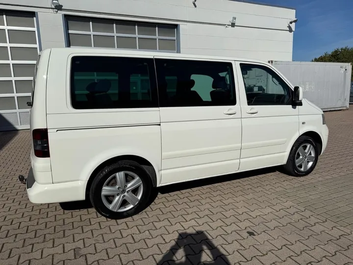 Volkswagen T5 Transporter