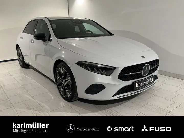Mercedes-Benz A 220