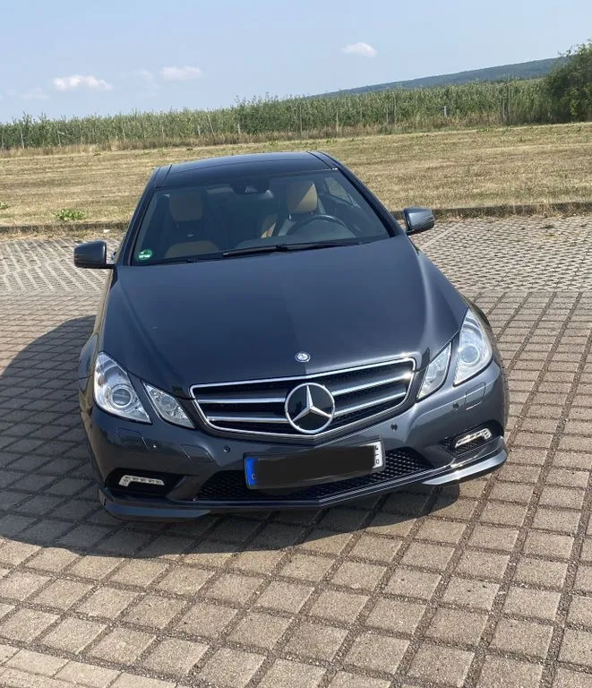 Mercedes-Benz E 500