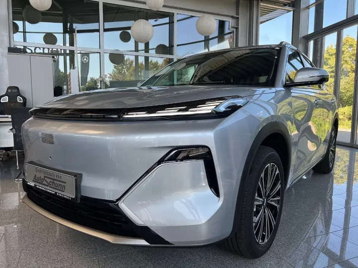 Geely Starray EM-i