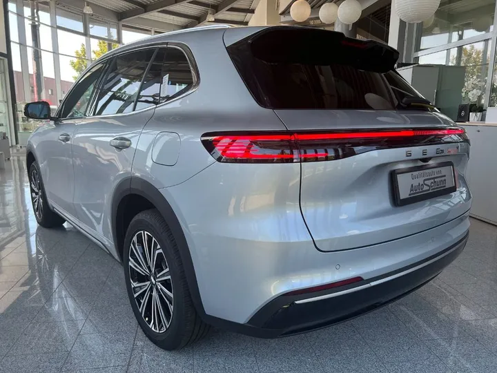 Geely Starray EM-i