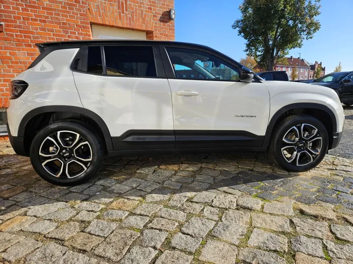 Jeep Avenger
