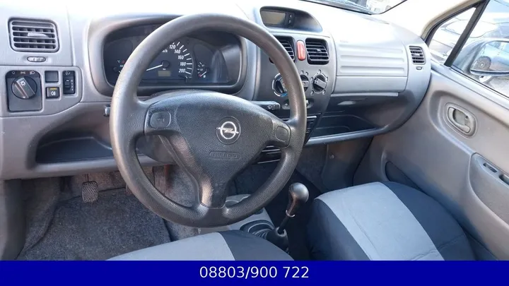Opel Agila