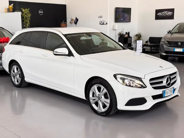 Mercedes-Benz C 220