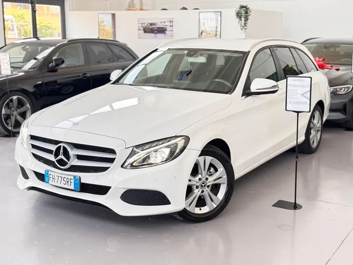 Mercedes-Benz C 220
