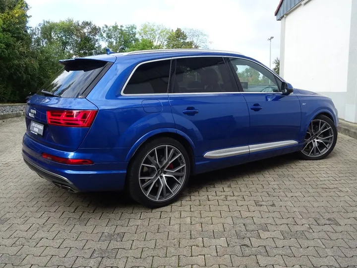 Audi SQ7