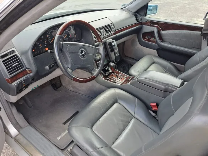 Mercedes-Benz CL 600